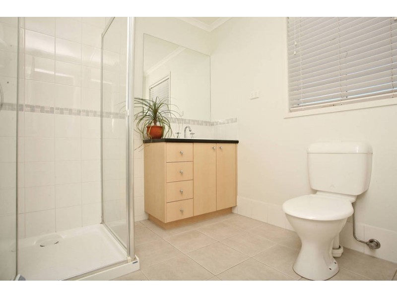 10 Vivi Court, Skye VIC 3977