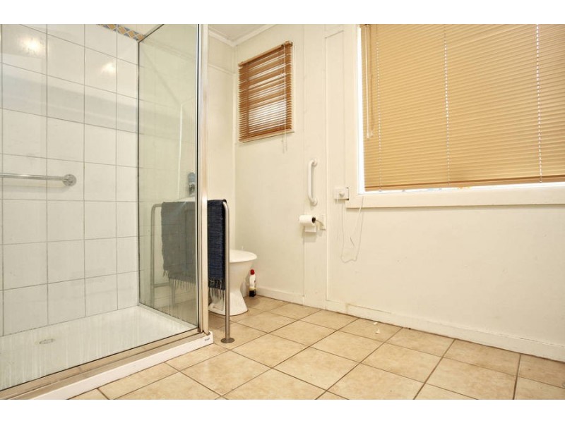 11 Armstrongs Road, Seaford VIC 3198