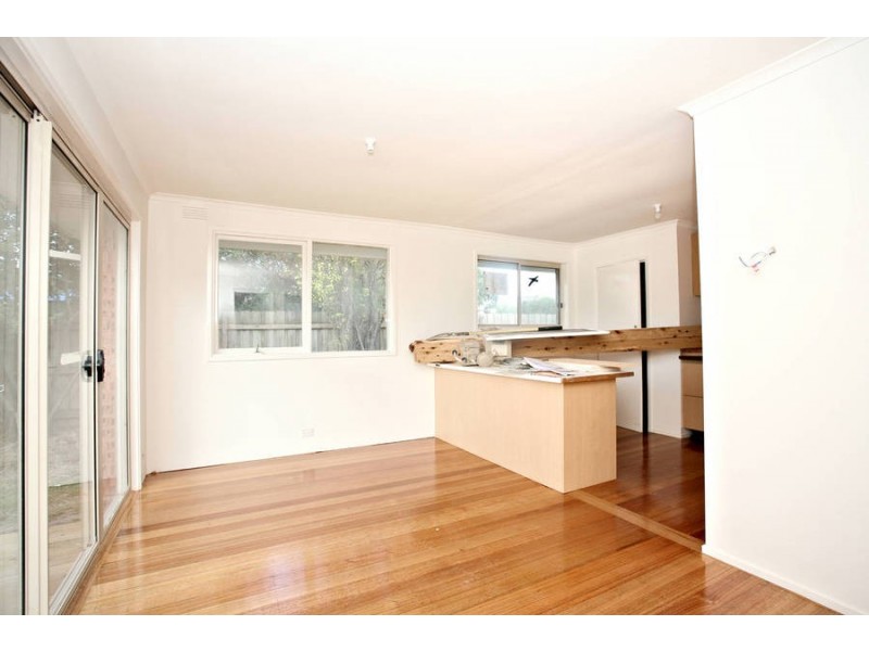 5 Heath Avenue, Frankston VIC 3199