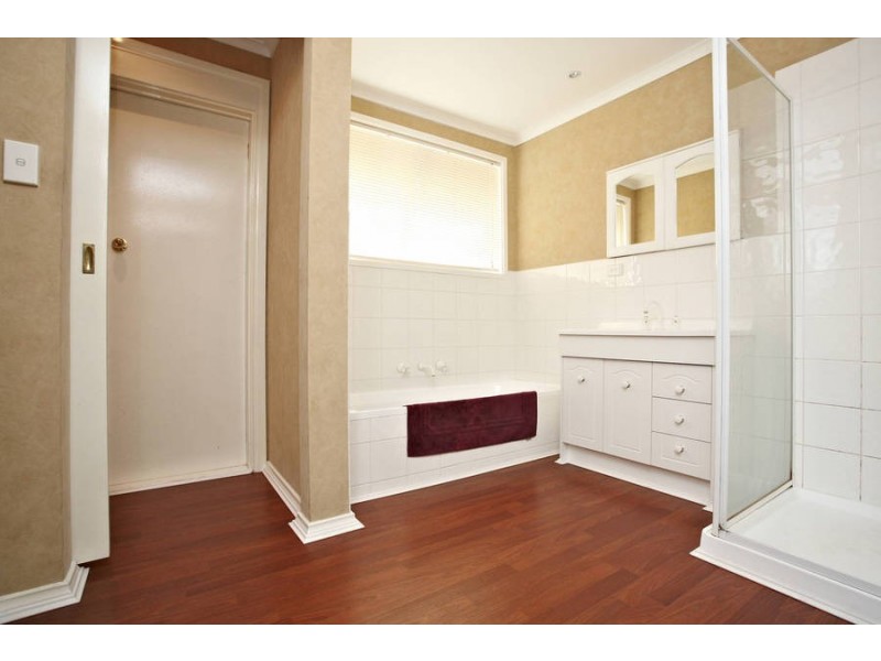 3 Kintal Court, Frankston VIC 3199