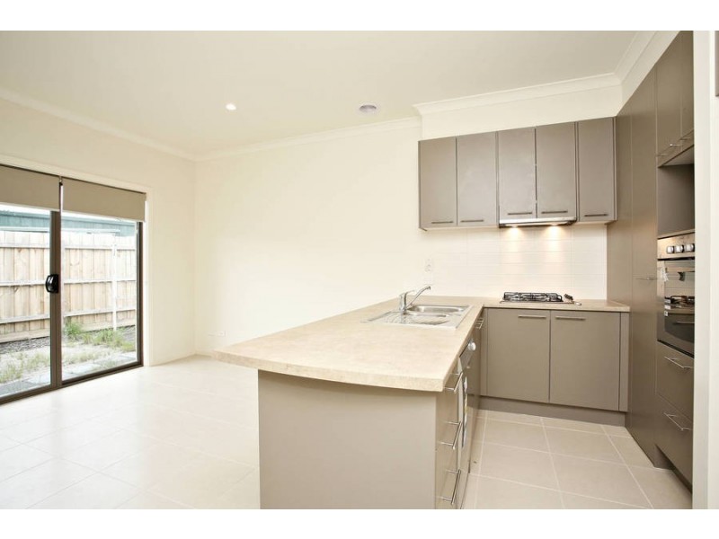 29/28 Potts Road, Langwarrin VIC 3910