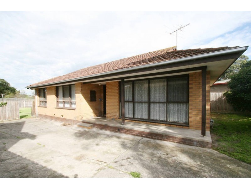 13 Austral Crescent, Baxter VIC 3911