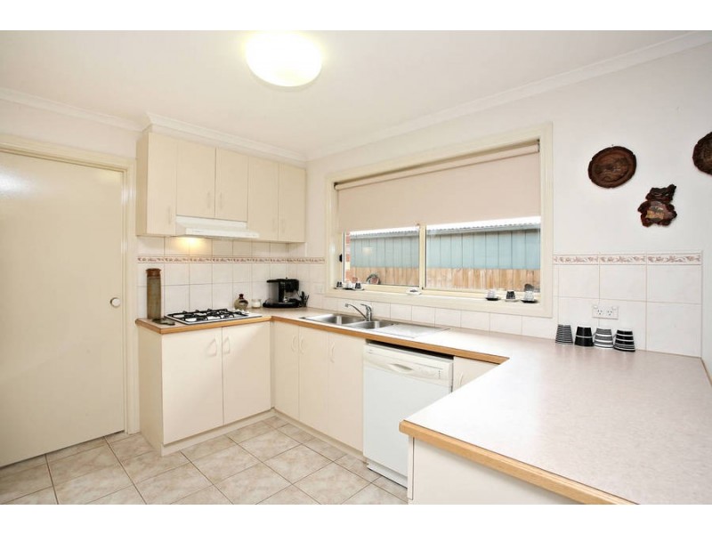 4/6 Roberts Street, Frankston VIC 3199