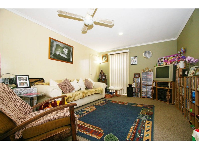 1 Indigo Court, Frankston North VIC 3200