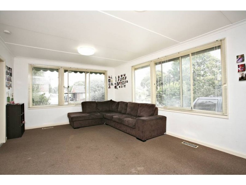 23 Nodding Avenue, Frankston North VIC 3200