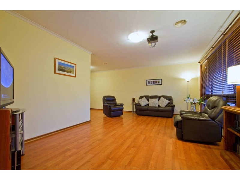 38 Darius Avenue, Frankston VIC 3199