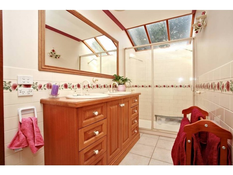 7 Lanena Court, Frankston VIC 3199