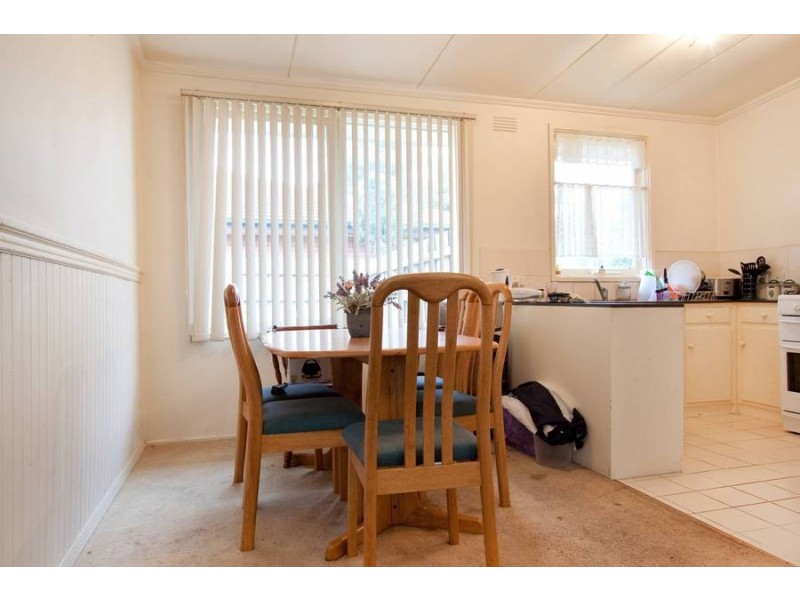 31 Bouvardia Crescent, Frankston North VIC 3200