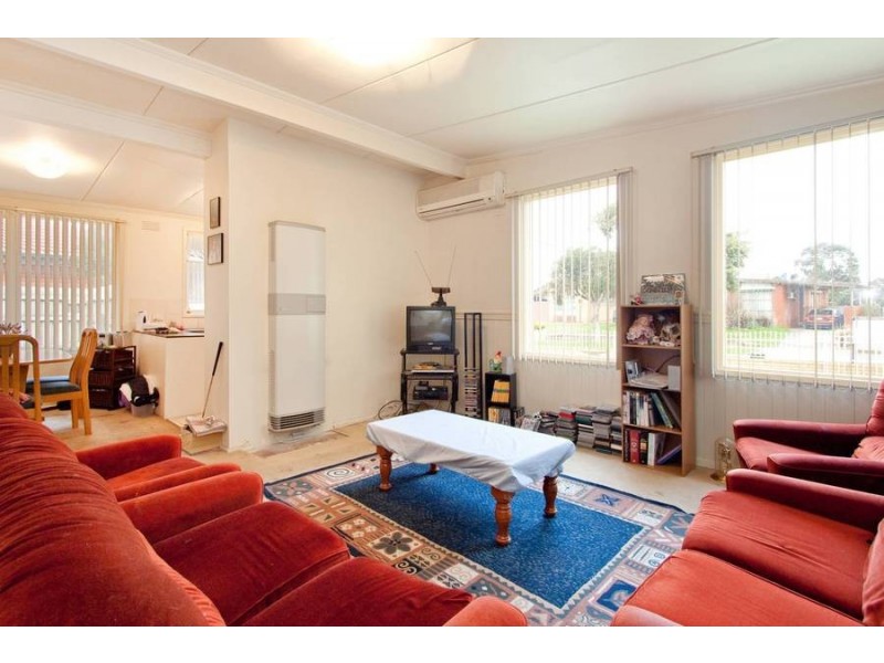 31 Bouvardia Crescent, Frankston North VIC 3200