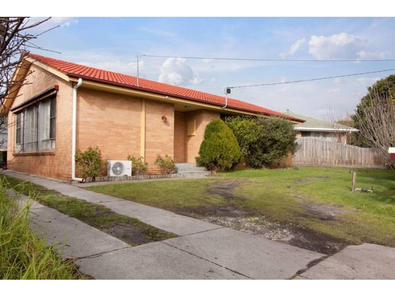 40 Laurina Crescent, Frankston North VIC 3200