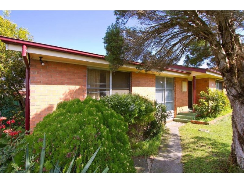 60 Tamarisk Drive, Frankston North VIC 3200