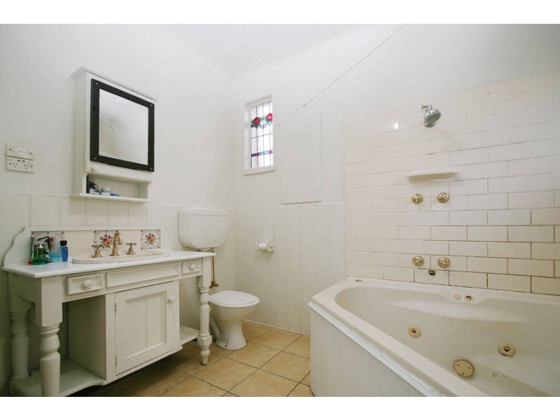 3 Kenilworth Avenue, Frankston VIC 3199