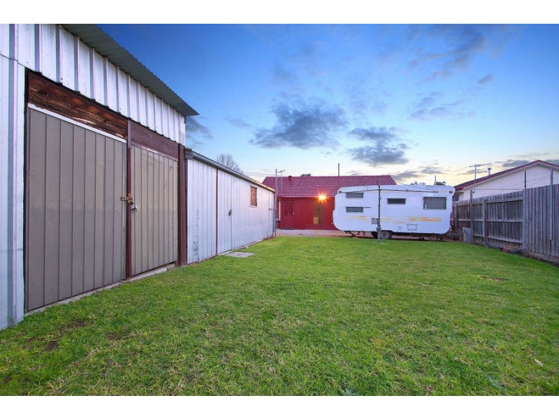 17 Rosemary Crescent, Frankston North VIC 3200