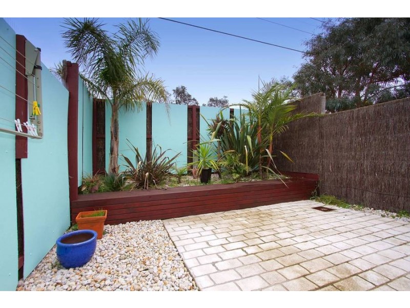 2/267 Nepean Highway, Seaford VIC 3198