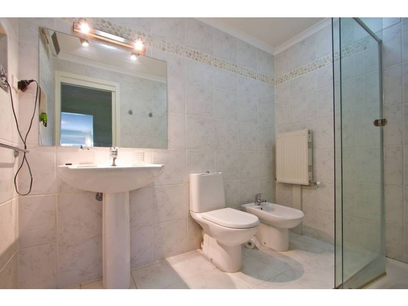 2/267 Nepean Highway, Seaford VIC 3198