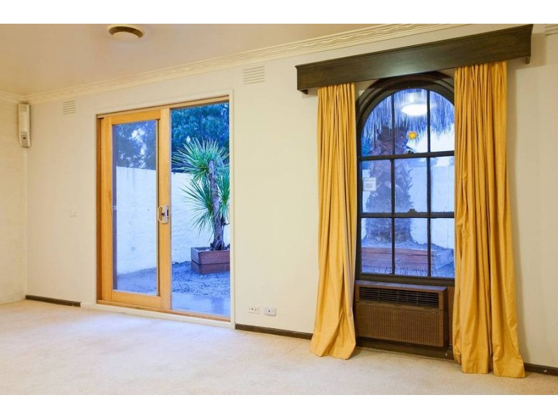 110 Hillcrest Road, Frankston VIC 3199