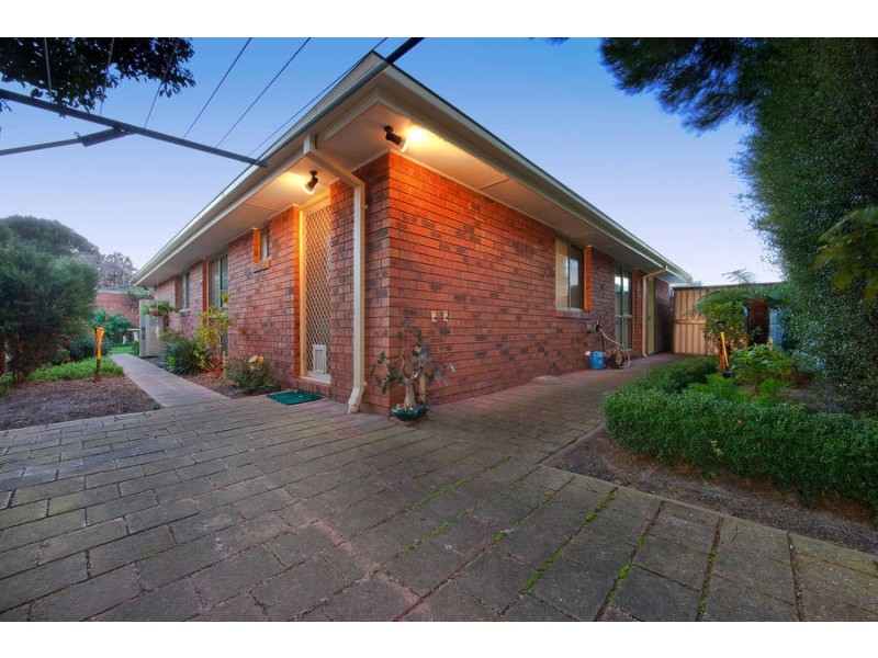 2/115 Lindrum Road, Frankston VIC 3199