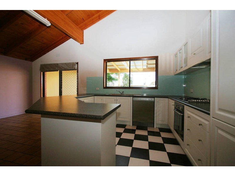 5 Faygate Court, Frankston VIC 3199