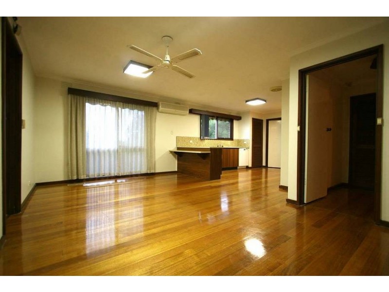 4 McMurtry Way, Frankston VIC 3199