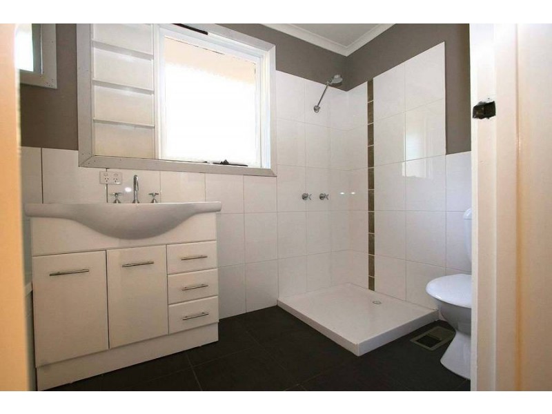 25 Coral Street, Frankston VIC 3199