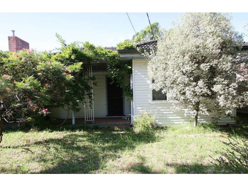 1 Roberta Grove, Frankston VIC 3199