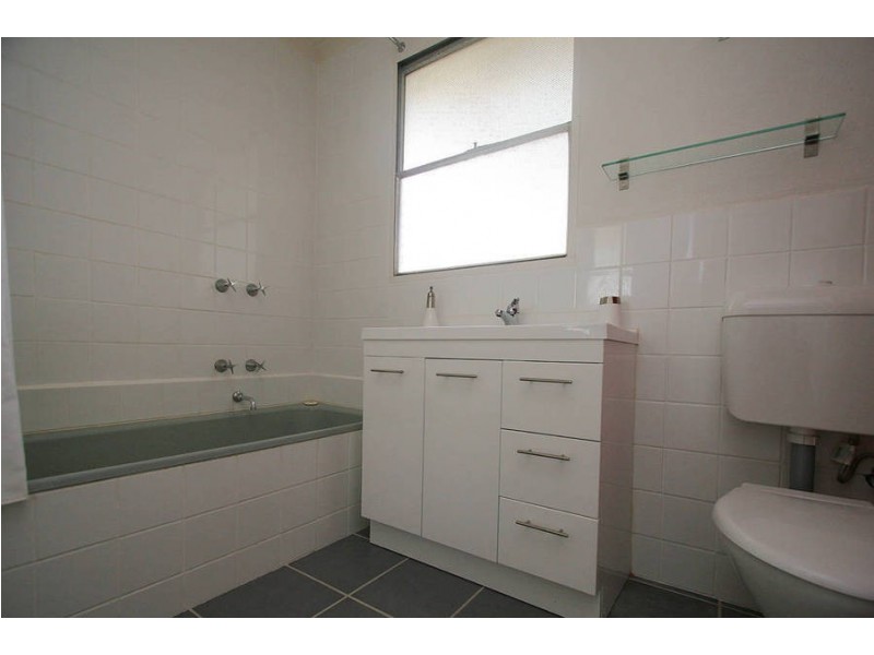 44 Rosemary Crescent, Frankston North VIC 3200