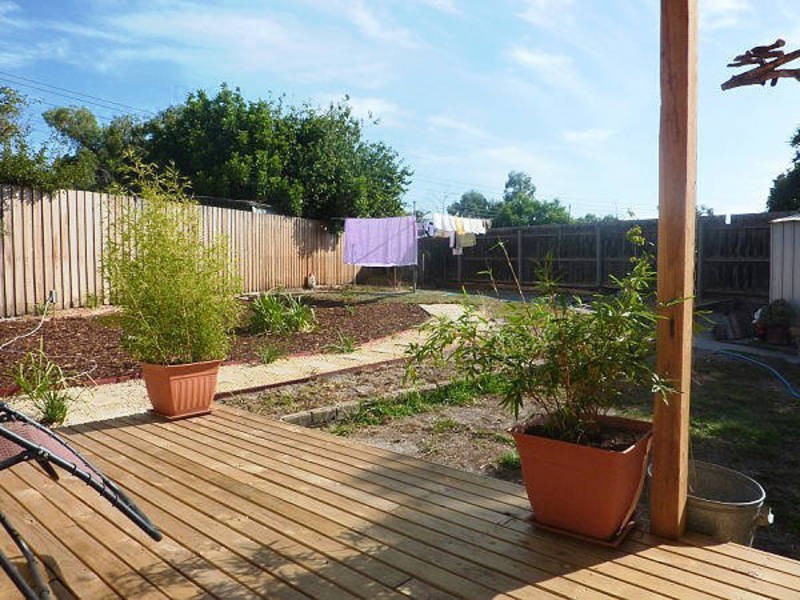 44 Rosemary Crescent, Frankston North VIC 3200