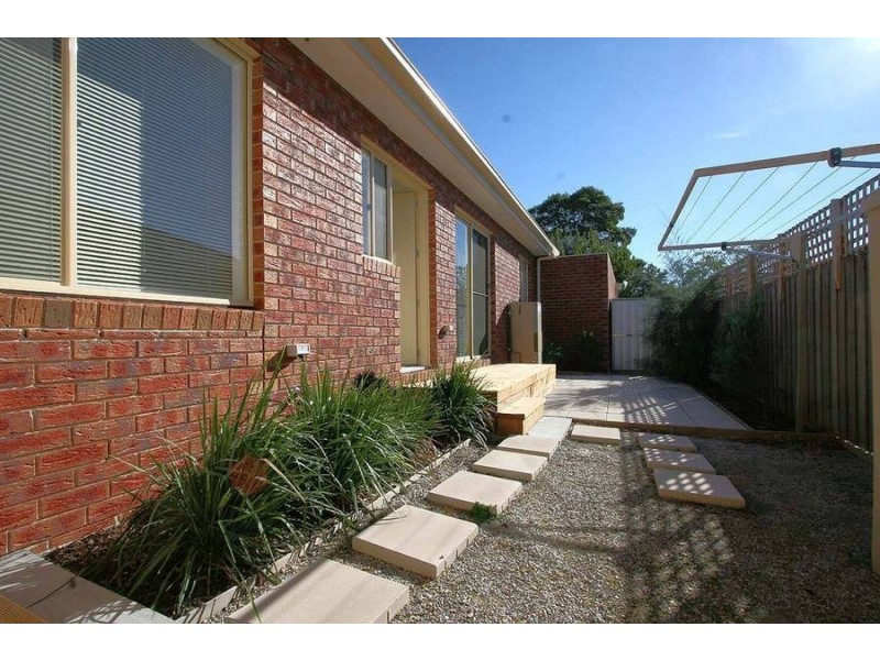 2/56 Roberts Street, Frankston VIC 3199