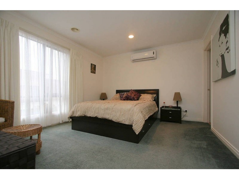 9/284-285 Nepean Highway, Seaford VIC 3198