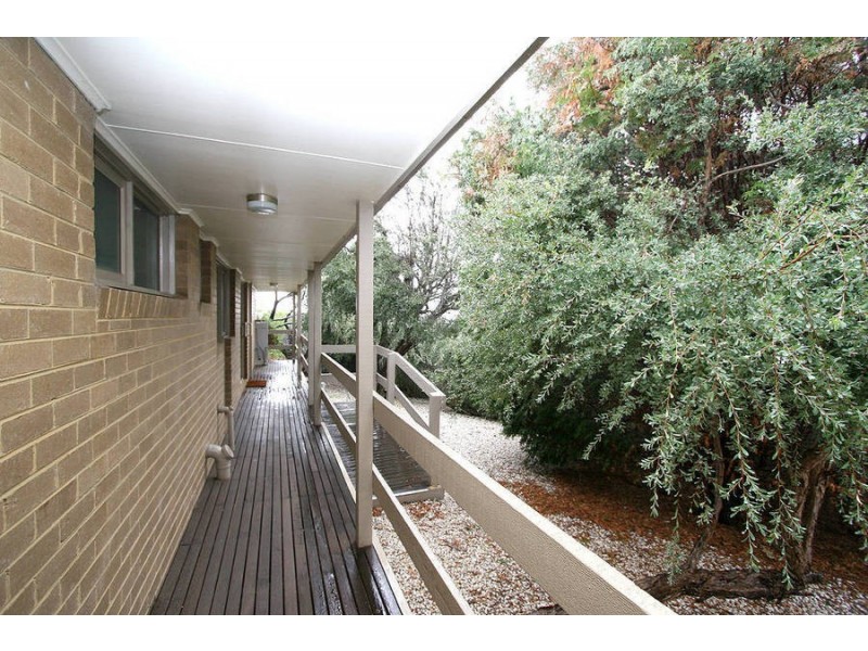 2/12 Kunyung Road, Mount Eliza VIC 3930