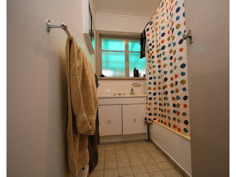 6 Gairloch Drive, Frankston VIC 3199