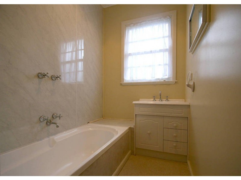 12 Oxford Street, Frankston South VIC 3199