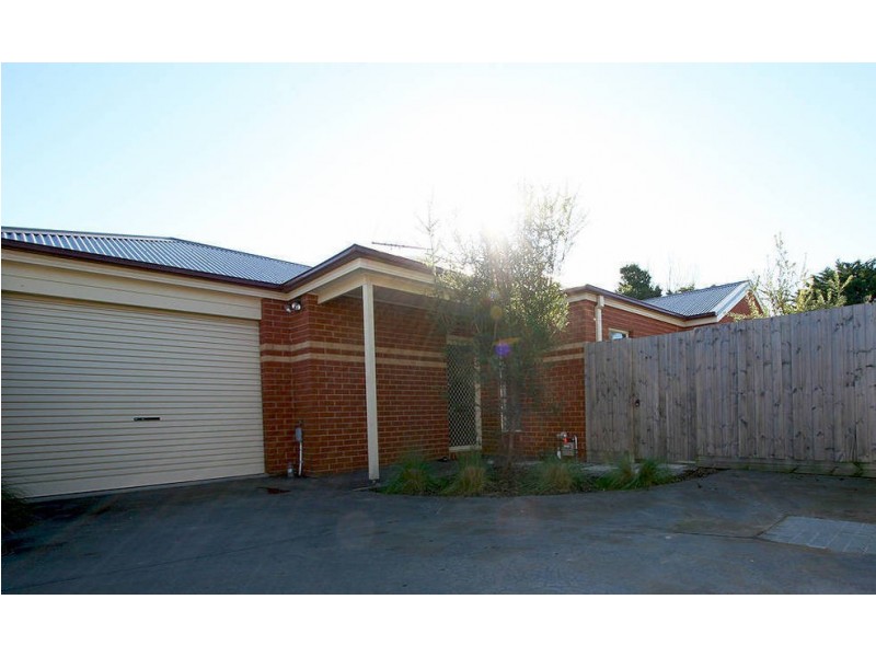 4/9 Reservoir Road, Frankston VIC 3199