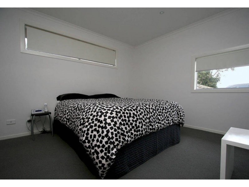 2A Olive Grove, Frankston VIC 3199