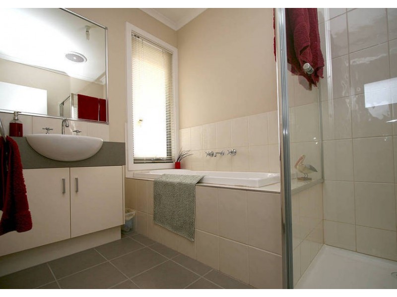 1/20  Cranbourne Road, Frankston VIC 3199