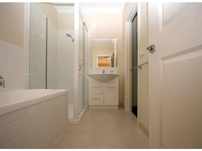 1/70 McComb Boulevard, Frankston South VIC 3199