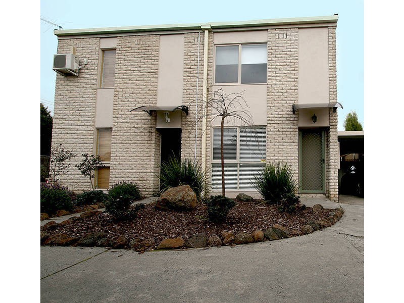 2/15 Duncan Avenue, Seaford VIC 3198