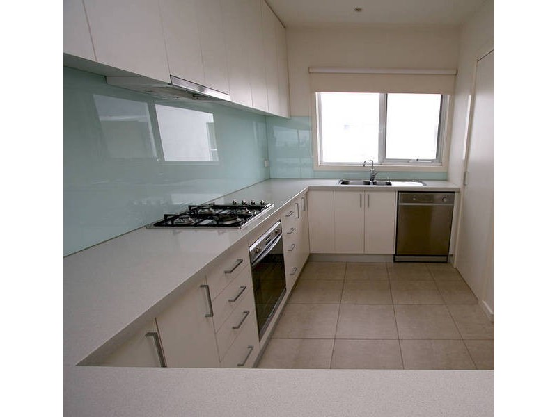 4/107 Nepean Highway, Seaford VIC 3198