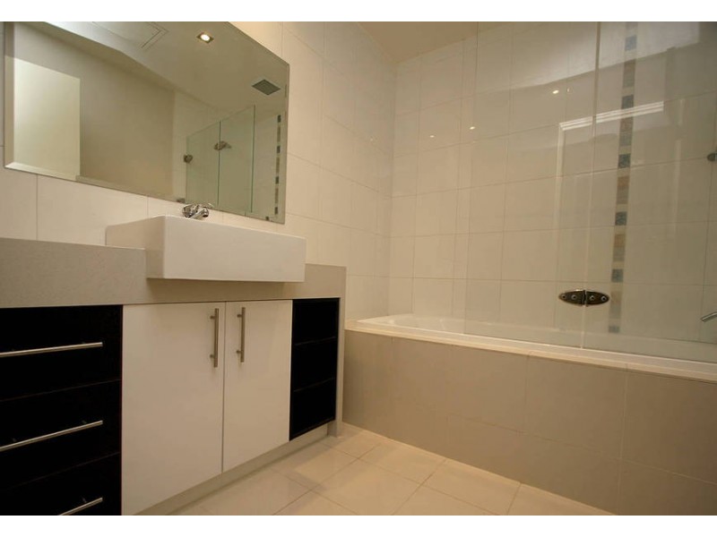 1/392-394 Nepean Highway, Frankston VIC 3199