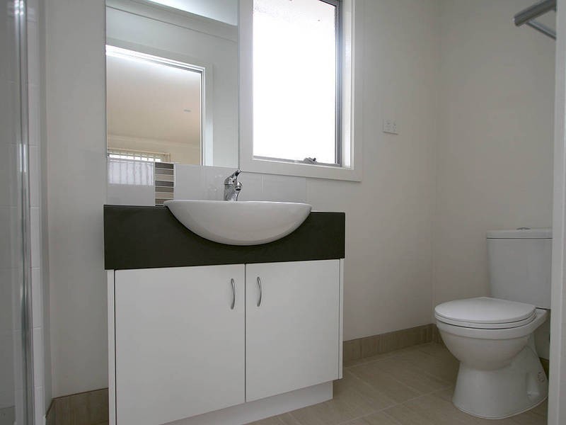 1/38-40  Kenilworth Avenue, Frankston VIC 3199