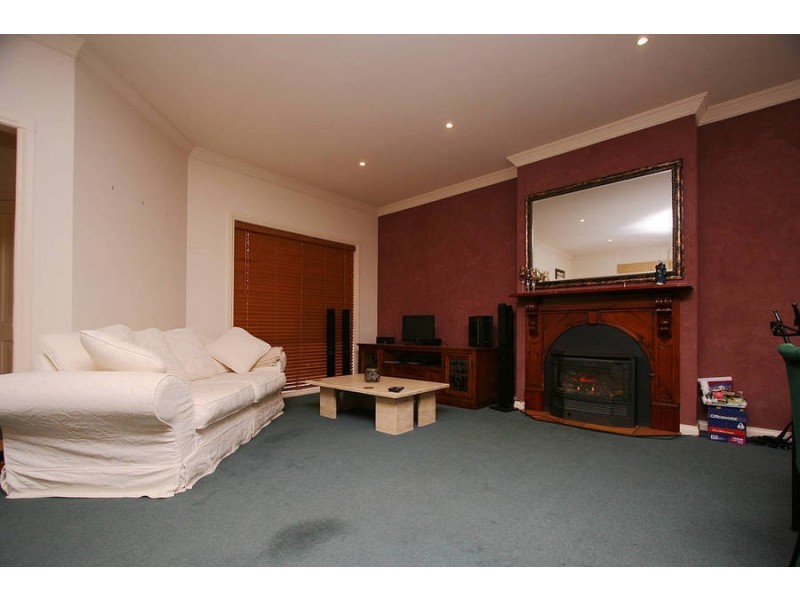 6A Warringa  Road, Frankston South VIC 3199