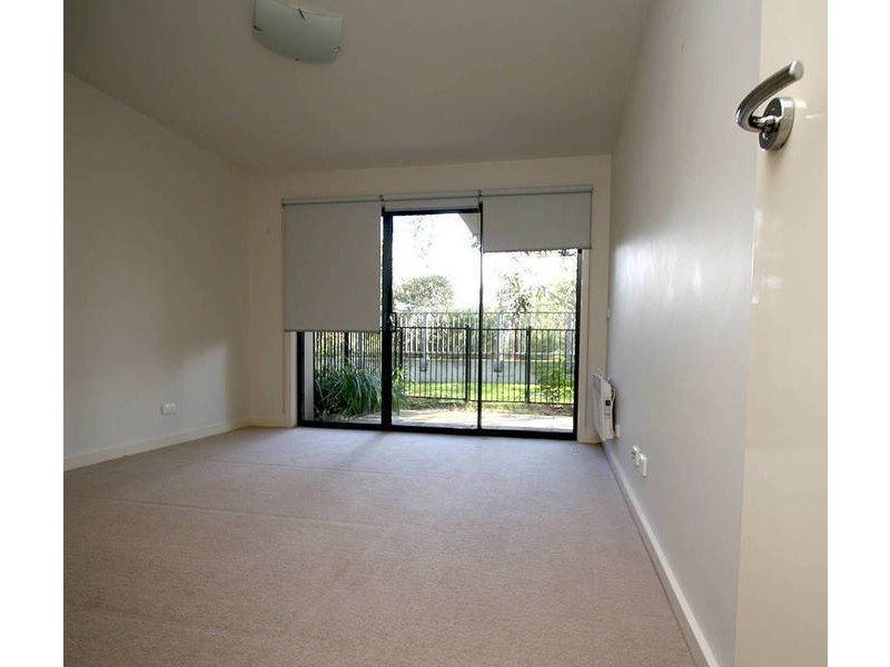 1/392-394 Nepean Highway, Frankston VIC 3199