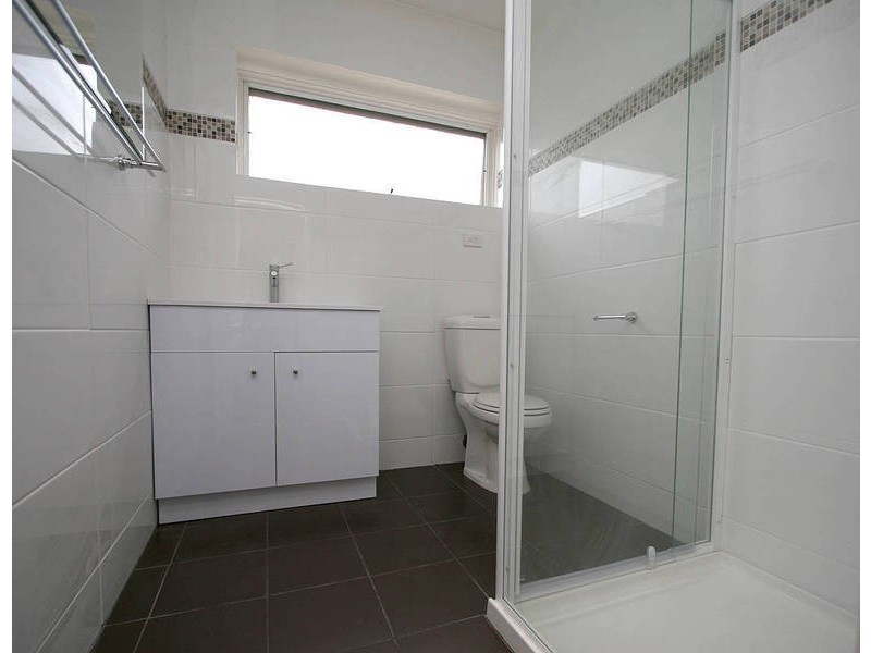 2/15 Duncan Avenue, Seaford VIC 3198