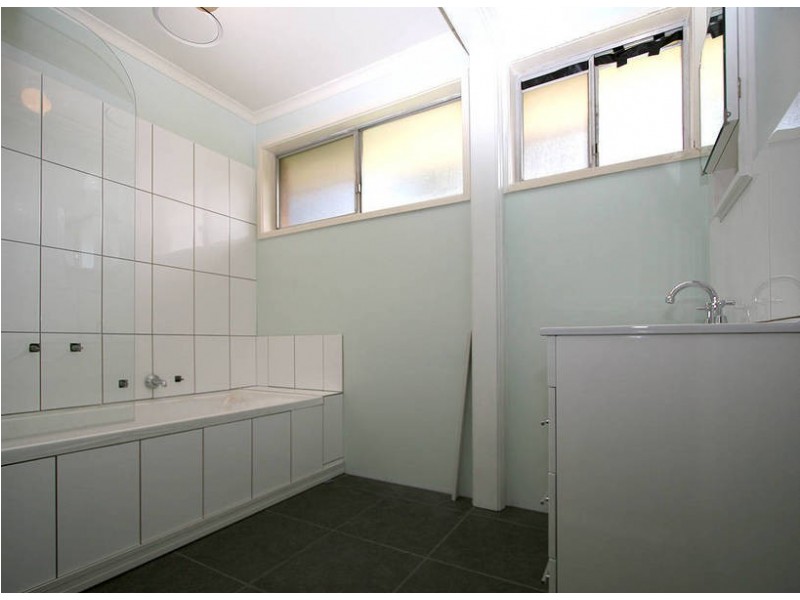 22 Frew Avenue, Frankston VIC 3199