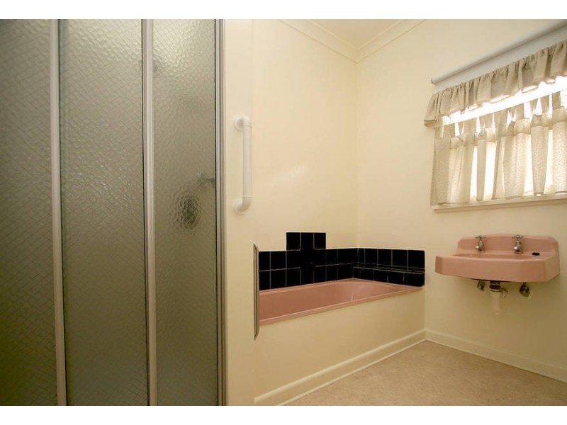 17 Inglis Avenue, Frankston VIC 3199