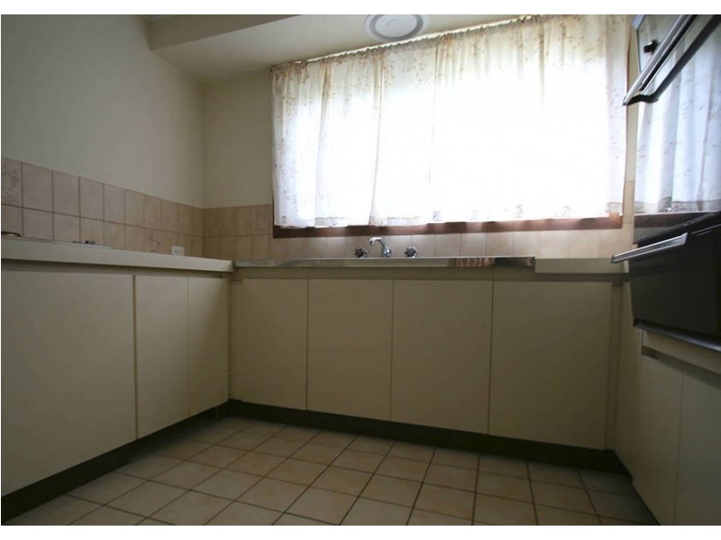 3 Pericoe Street, Frankston VIC 3199