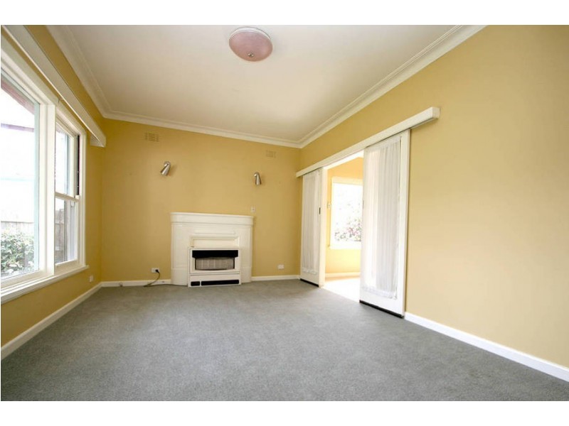 17  Inglis Avenue, Frankston VIC 3199
