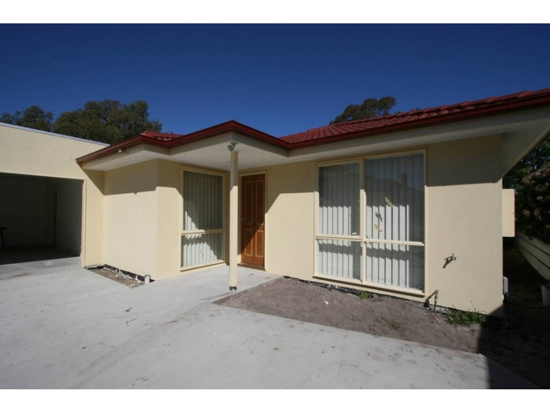 2/78 Forest Drive, Frankston North VIC 3200