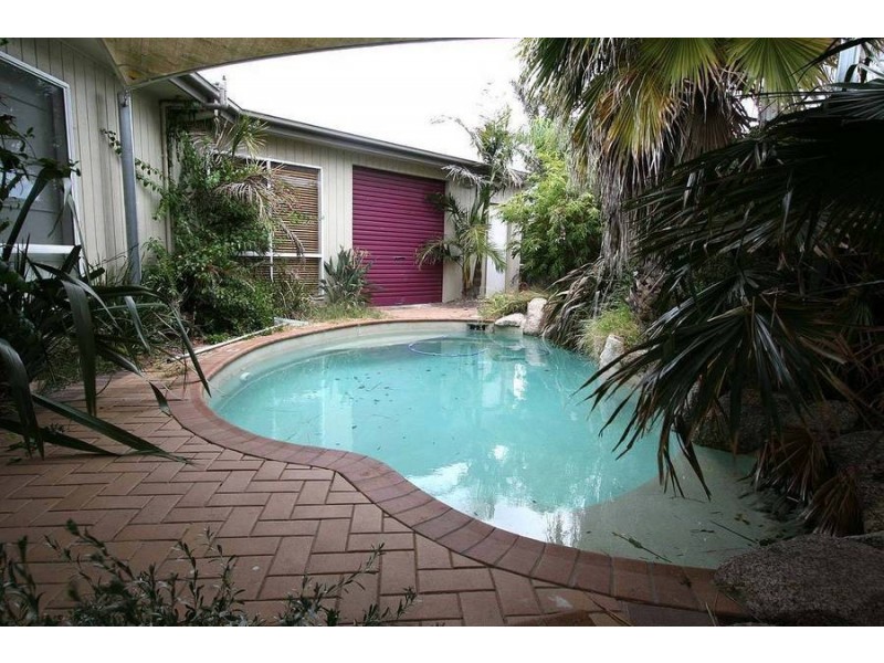 145 Palm Beach Drive, Patterson Lakes VIC 3197