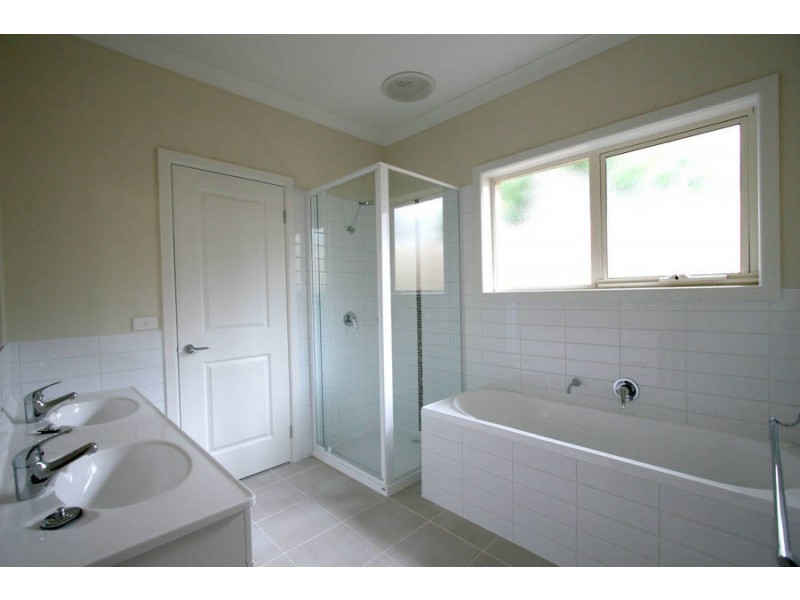 3/70 McComb Boulevard, Frankston South VIC 3199